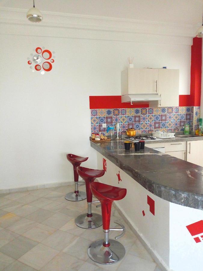Chic Vue Sur Piscine Apartment Tanger